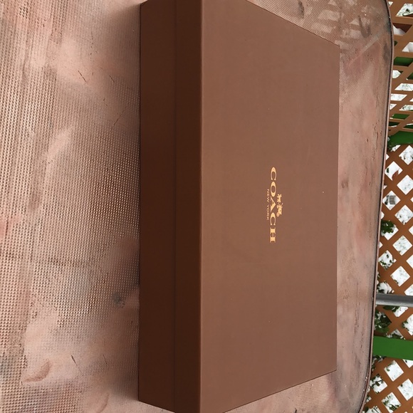 New Coach ‘Tristee’ Outline Signature Rainboots - Picture 7 of 7